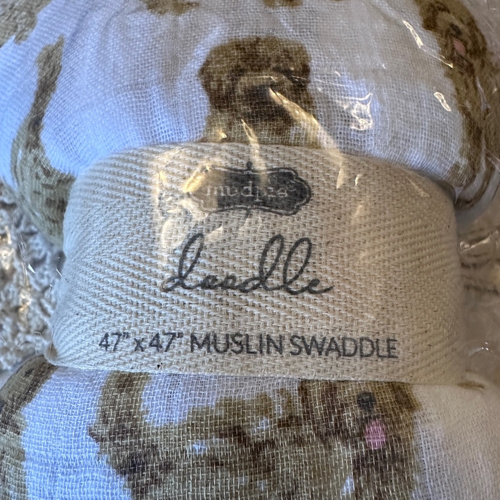 Mud Pue Muslin Swaddle